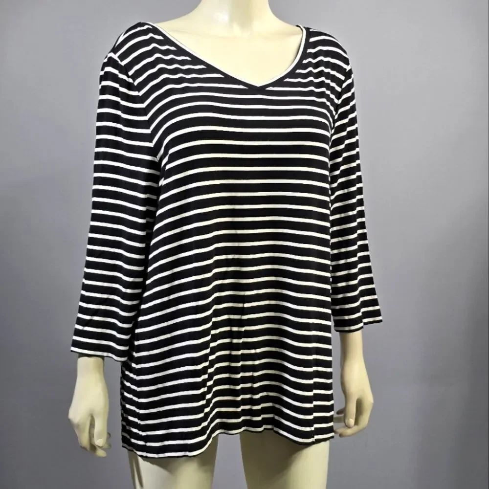 Chico's Black and White Striped Long Sleeve Top (rack7)